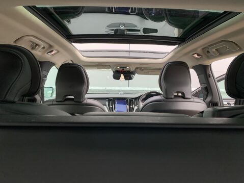 Volvo V60 2.0 D4 Inscription Pro Auto Euro 6 (s/s) 5dr 82