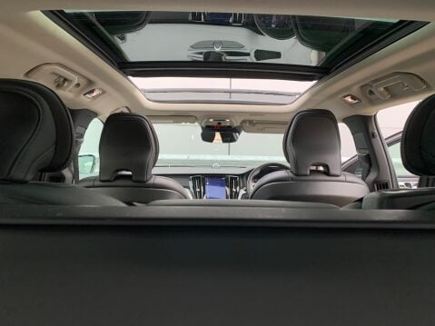 Volvo V60 2.0 D4 Inscription Pro Auto Euro 6 (s/s) 5dr 82
