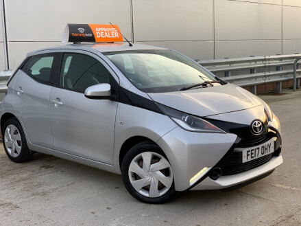 Toyota Aygo 1.0 VVT-i x-play Euro 6 5dr