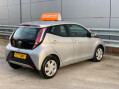 Toyota Aygo 1.0 VVT-i x-play Euro 6 5dr 12