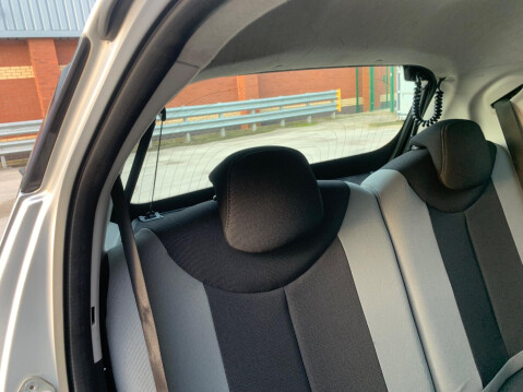 Toyota Aygo 1.0 VVT-i x-play Euro 6 5dr 40