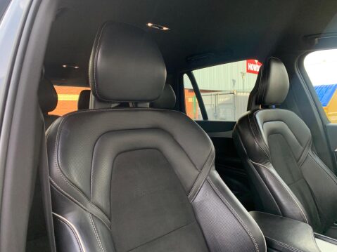 Volvo XC90 2.0 D5 R-Design Geartronic 4WD Euro 6 (s/s) 5dr 47