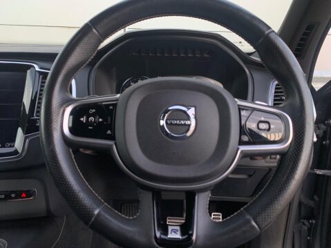 Volvo XC90 2.0 D5 R-Design Geartronic 4WD Euro 6 (s/s) 5dr 39