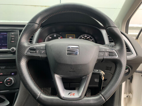 SEAT Leon 2.0 TDI CR FR Euro 5 (s/s) 5dr 30