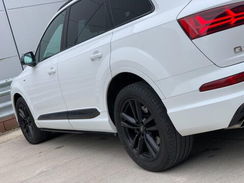 Audi Q7 3.0 TDI V6 S line Tiptronic quattro Euro 6 (s/s) 5dr 26