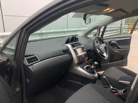 Toyota Verso 1.6 V-Matic Icon Euro 5 5dr Euro 5 33