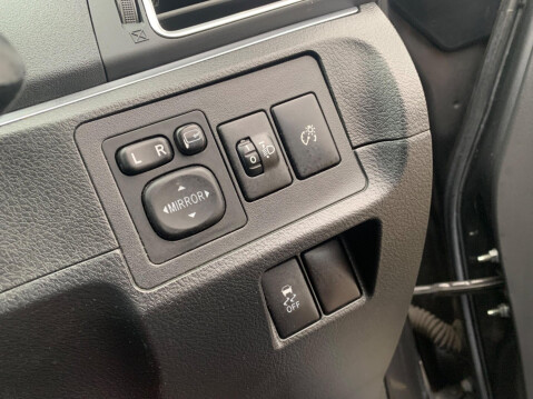 Toyota Verso 1.6 V-Matic Icon Euro 5 5dr Euro 5 39