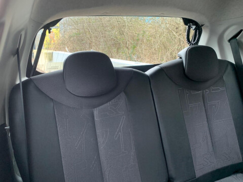 Toyota Aygo 1.0 VVT-i x-pression Euro 5 3dr Euro 5 8