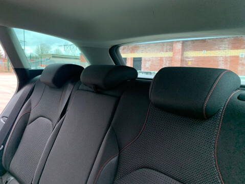 SEAT Leon 2.0 TDI CR FR Sport Tourer Euro 5 (s/s) 5dr 52