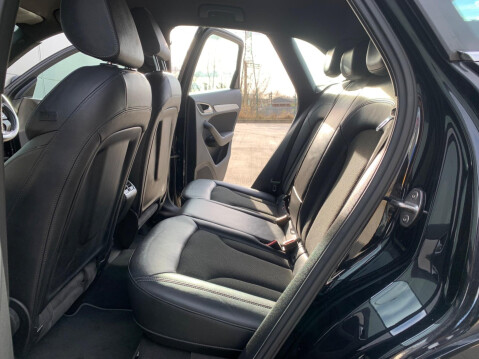 Audi Q3 2.0 TDI S line Euro 5 (s/s) 5dr 30