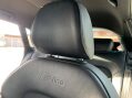 Audi Q3 2.0 TDI S line Euro 5 (s/s) 5dr 33