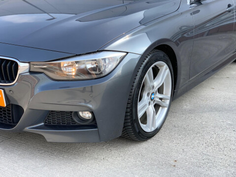 BMW 3 Series 2.0 318d M Sport Touring Euro 5 (s/s) 5dr 4