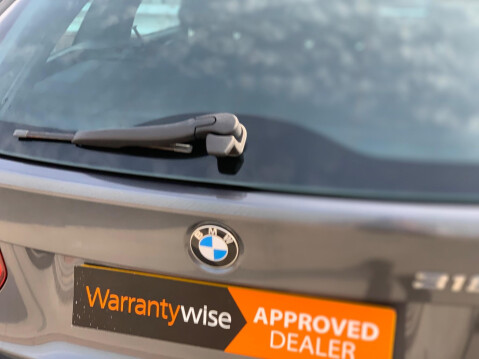 BMW 3 Series 2.0 318d M Sport Touring Euro 5 (s/s) 5dr 36