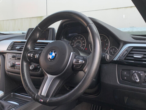 BMW 3 Series 2.0 318d M Sport Touring Euro 5 (s/s) 5dr 37