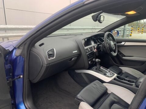 Audi A5 2.0 TDI S line Sportback S Tronic quattro Euro 5 (s/s) 5dr 31