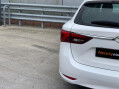 Toyota Avensis 1.6 D-4D Business Edition Touring Sports Euro 6 (s/s) 5dr 26