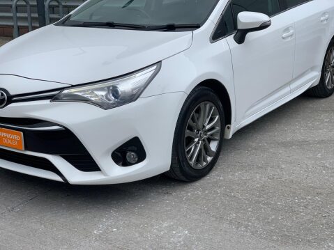 Toyota Avensis 1.6 D-4D Business Edition Touring Sports Euro 6 (s/s) 5dr 5