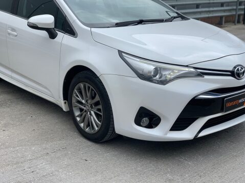 Toyota Avensis 1.6 D-4D Business Edition Touring Sports Euro 6 (s/s) 5dr 4