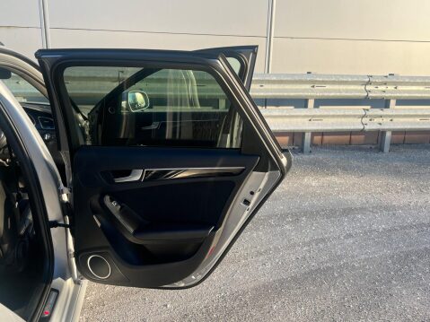 Audi A4 2.0 TDI Black Edition Euro 5 (s/s) 5dr 26