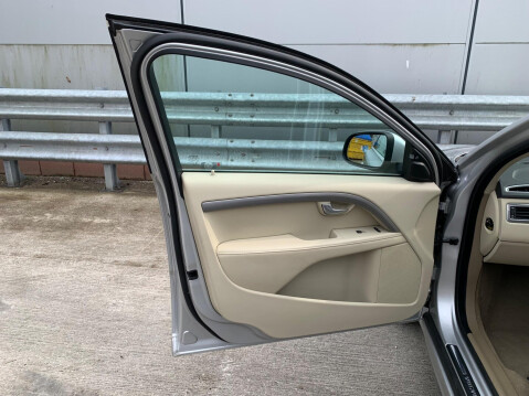 Volvo V70 2.0 D4 SE Nav Geartronic Euro 6 (s/s) 5dr 32