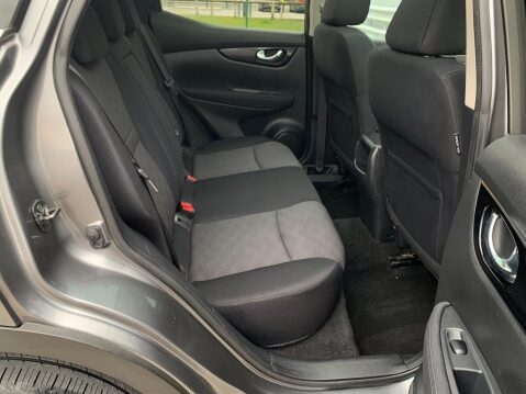 Nissan Qashqai 1.5 dCi Acenta Premium 2WD Euro 5 (s/s) 5dr 46