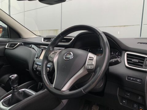 Nissan Qashqai 1.5 dCi Acenta Premium 2WD Euro 5 (s/s) 5dr 34