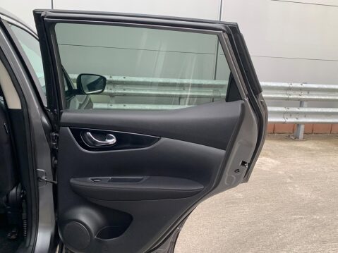 Nissan Qashqai 1.5 dCi Acenta Premium 2WD Euro 5 (s/s) 5dr 58