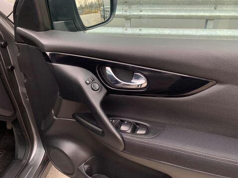 Nissan Qashqai 1.5 dCi Acenta Premium 2WD Euro 5 (s/s) 5dr 35