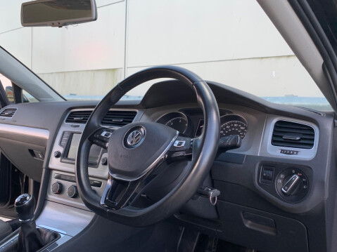 Volkswagen Golf 1.6 TDI BlueMotion Tech Match Euro 6 (s/s) 5dr 27