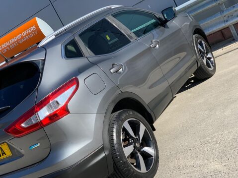 Nissan Qashqai 1.5 dCi n-tec+ 2WD Euro 5 (s/s) 5dr 20
