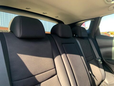 Nissan Qashqai 1.5 dCi n-tec+ 2WD Euro 5 (s/s) 5dr 39