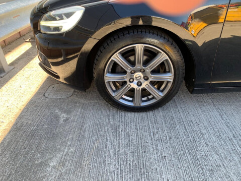Volvo V40 2.0 D2 Inscription Euro 6 (s/s) 5dr 8