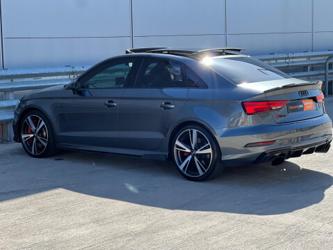 Audi RS3 2.5 TFSI S Tronic quattro Euro 6 (s/s) 4dr 5