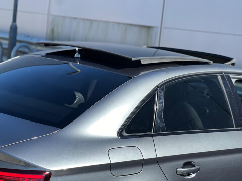 Audi RS3 2.5 TFSI S Tronic quattro Euro 6 (s/s) 4dr 11
