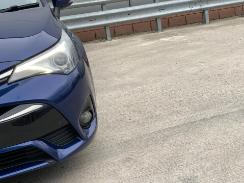 Toyota Avensis 1.6 D-4D Business Edition Plus Touring Sports Euro 6 (s/s) 5dr 5