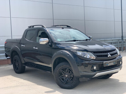 Mitsubishi L200 2.4 DI-D DC Barbarian SVP Auto 4WD Euro 6 4dr