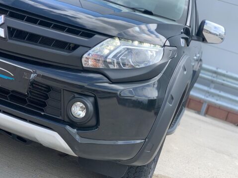 Mitsubishi L200 2.4 DI-D DC Barbarian SVP Auto 4WD Euro 6 4dr 9