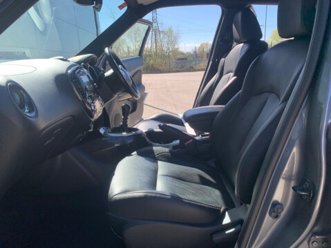 Nissan Juke 1.5 dCi 8v Tekna Euro 5 (s/s) 5dr 28
