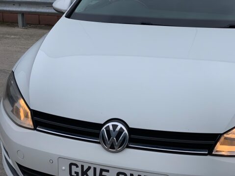 Volkswagen Golf 2.0 TDI BlueMotion Tech Match Euro 5 (s/s) 5dr 8