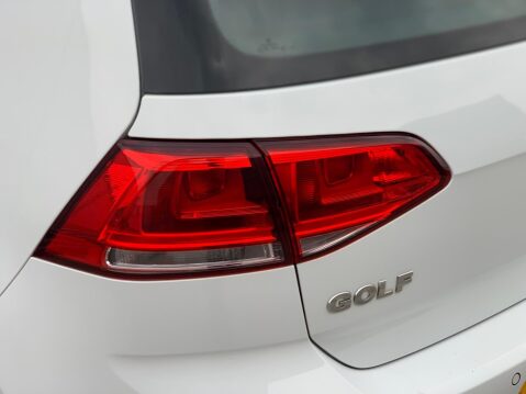 Volkswagen Golf 2.0 TDI BlueMotion Tech Match Euro 5 (s/s) 5dr 13