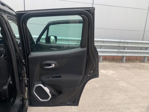 Jeep Renegade 1.6 E-TorQ Longitude Euro 6 (s/s) 5dr 23