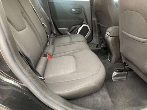Jeep Renegade 1.6 E-TorQ Longitude Euro 6 (s/s) 5dr 37