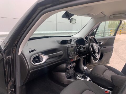 Jeep Renegade 1.6 E-TorQ Longitude Euro 6 (s/s) 5dr 26