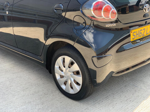 Toyota Aygo 1.0 VVT-i Ice Euro 5 5dr 22