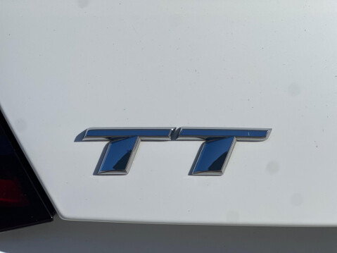 Audi TT 2.0 TDI ultra Sport Euro 6 (s/s) 3dr 22