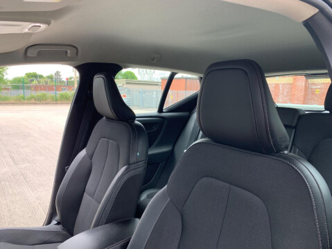 Volvo XC40 2.0 D3 Momentum Pro Euro 6 (s/s) 5dr 50