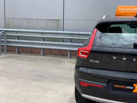 Volvo XC40 2.0 D3 Momentum Pro Euro 6 (s/s) 5dr 24