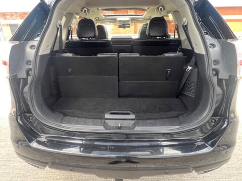 Nissan X-Trail 1.6 DIG-T Tekna Euro 6 (s/s) 5dr 12