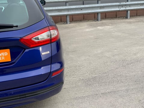 Ford Mondeo 1.5 TDCi ECOnetic Zetec Euro 6 (s/s) 5dr 21
