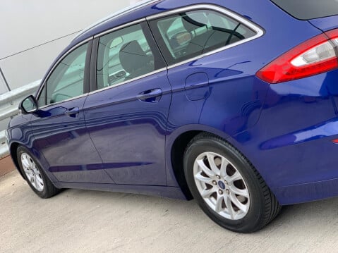 Ford Mondeo 1.5 TDCi ECOnetic Zetec Euro 6 (s/s) 5dr 28